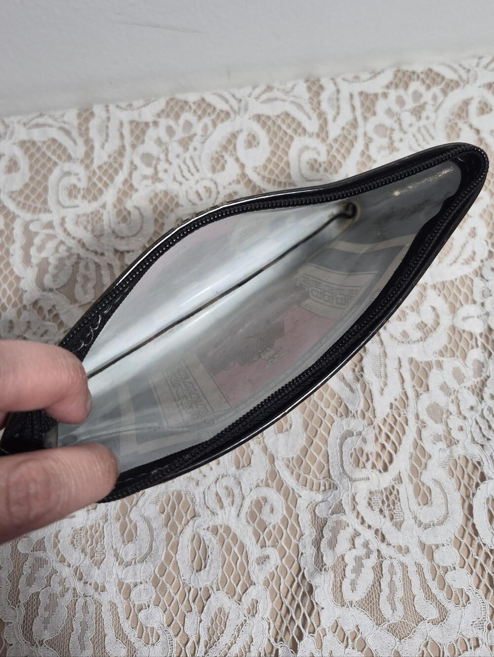 Bloomingdale's Cosmetic Bag - Picture 5 of 8